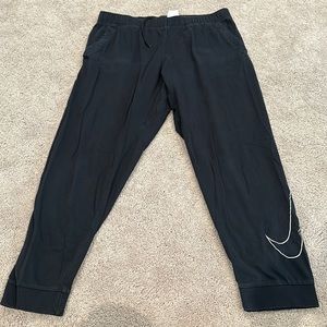 Nike men’s workout pants
